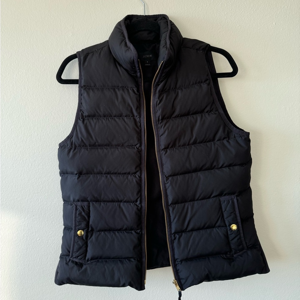 J.Crew Black Puffer Vest - Picture 2 of 4